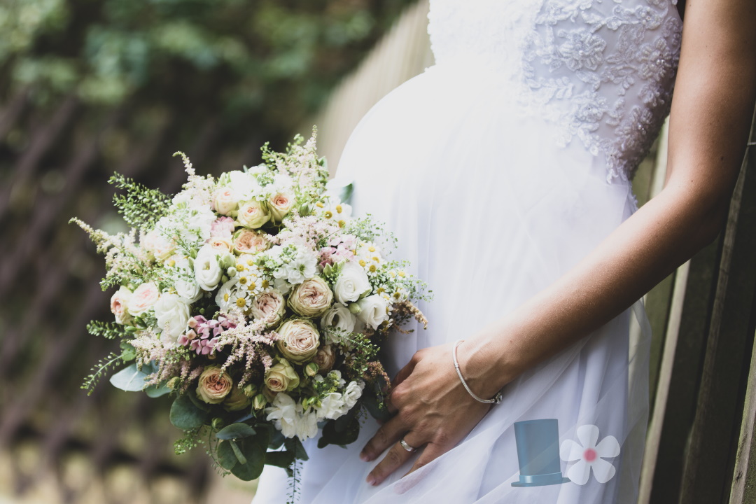 sposa con pancione